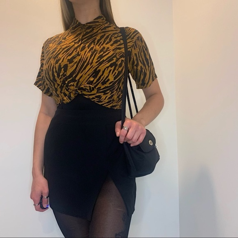 19th Avenue Tiger Print Button-Up Short-Sleeve Blouse